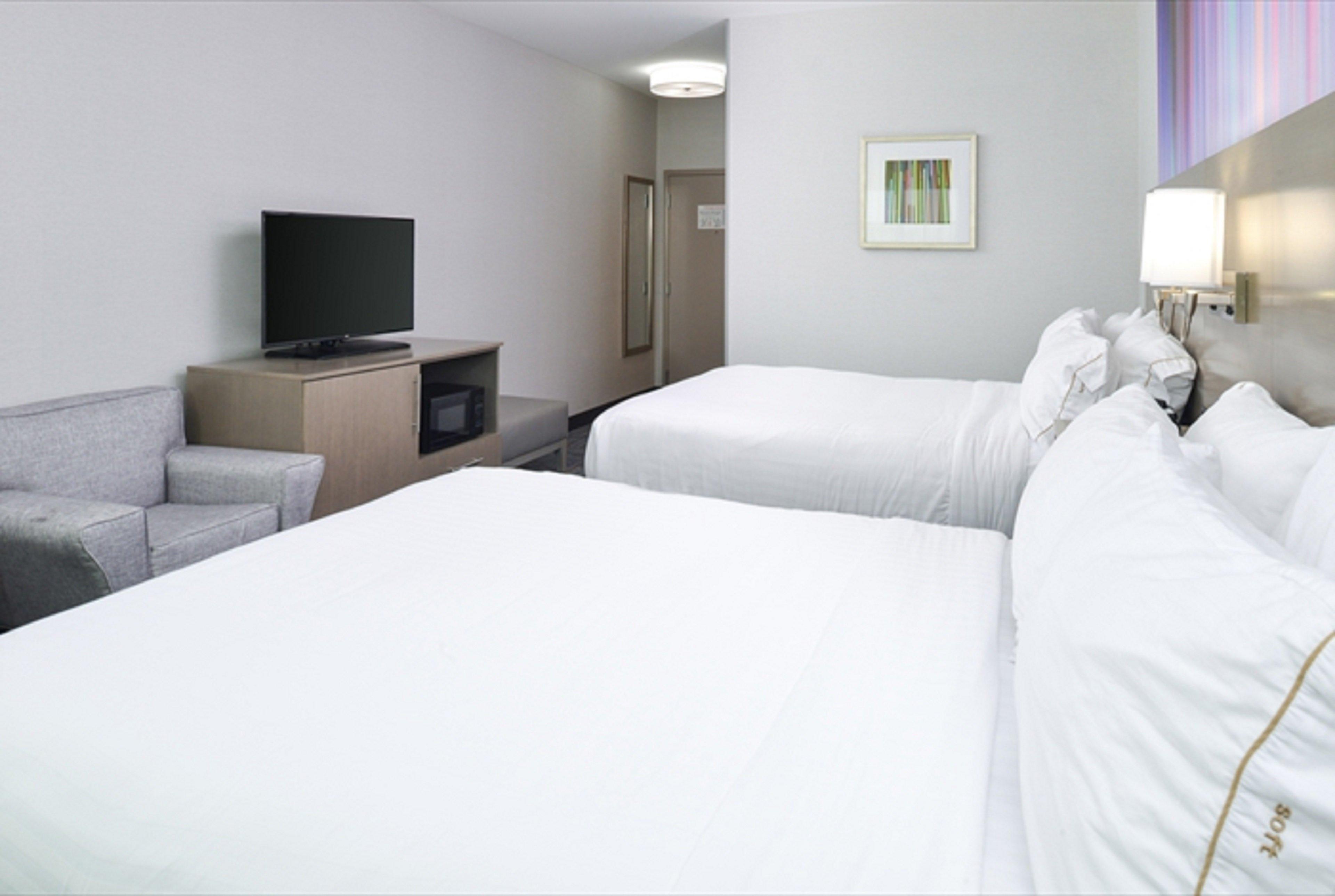 Holiday Inn Express & Suites Shippensburg By Ihg Exterior photo